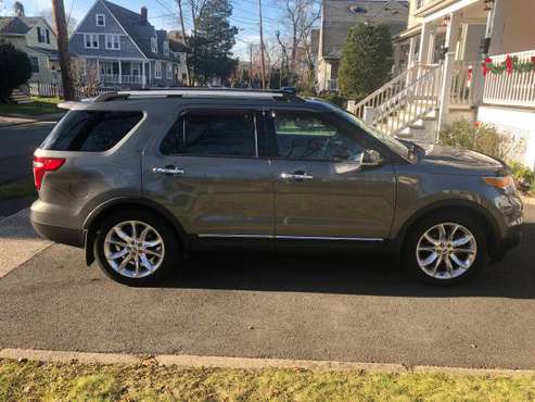 Ford Explorer LTD 4WD - cars & trucks - by owner - vehicle... for sale in Whippany, NJ