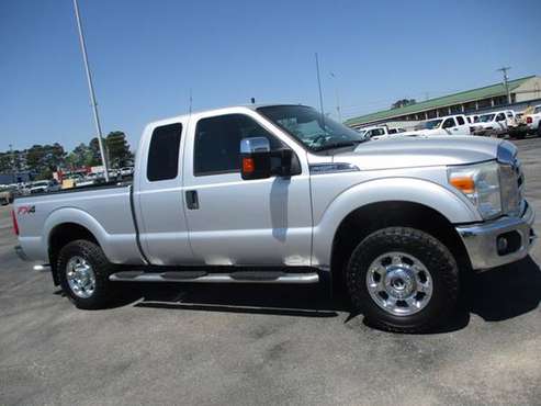 2015 Ford F-250 Super Duty 4x4 Extended Cab Fx4 XLT Back Up Camera for sale in Lawrenceburg, TN