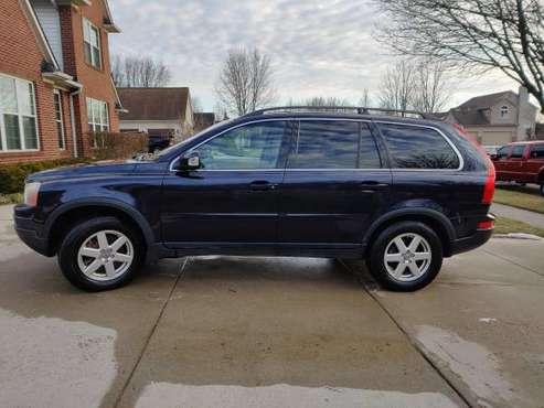 2007 Volvo XC90 AWD - cars & trucks - by owner - vehicle automotive... for sale in Wixom, MI