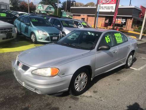 2005 PONTIAC GRAND AM SE -- IN HOUSE FINANCING AVAILABLE !!! - cars... for sale in Everett, WA