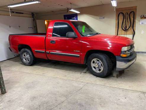 2001 Chevrolet short bed 2WD 1500 - cars & trucks - by dealer -... for sale in Marshfield, MO