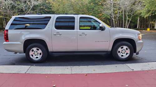 2009 CHEVROLET SUBURBAN LT - NO ACC/NEW BRAKES/CLEAN TITLE/SUPER... for sale in Peachtree Corners, GA