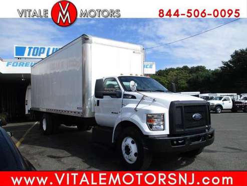 2016 Ford Super Duty F-650 Straight Frame 24 FOOT BOX TRUCK LIFT... for sale in south amboy, MA