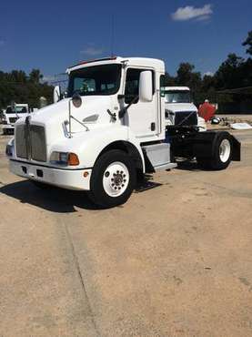 Single Axle Day Cab - cars & trucks - by dealer - vehicle automotive... for sale in Cullman, KY