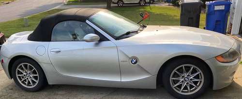 BMW Z4 2.5L 2003 Convertible Automatic - cars & trucks - by owner -... for sale in KERNERSVILLE, NC