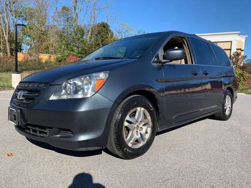 ONE OWNER ★ 2006 HONDA ODYSSEY EX-L / RUNS PERFECT - cars & trucks -... for sale in Poughkeepsie, NY