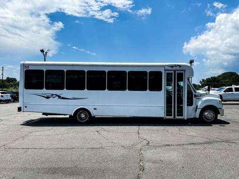 International 33 Passenger Bus Automatic Party Buses Shuttle Van... for sale in northwest GA, GA