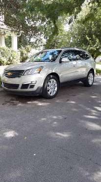 Chevy Traverse LS 2014 - cars & trucks - by owner - vehicle... for sale in Kankakee, IL