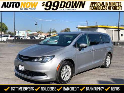 2017 Chrysler Pacifica Touring Minivan 4D - cars & trucks - by... for sale in Santa Ana, CA