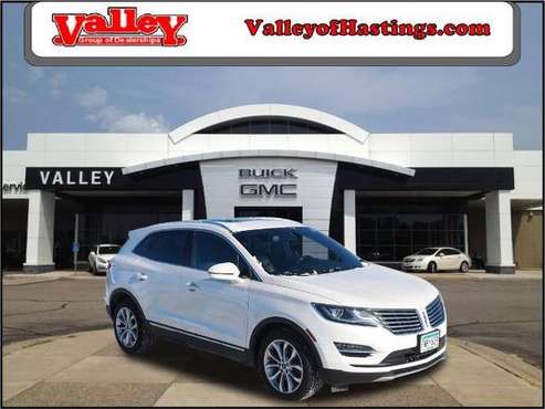 2016 Lincoln MKC Select - - by dealer - vehicle for sale in Hastings, MN