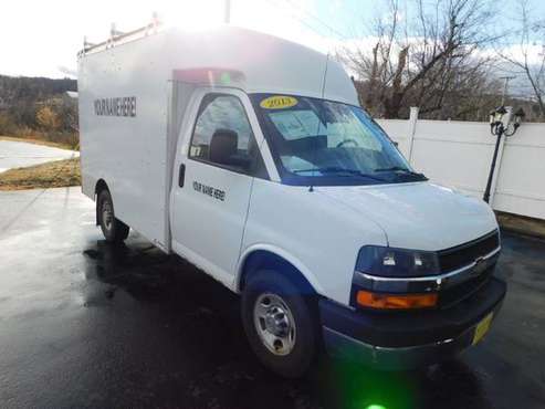 2013 CHEVROLET G3500 BOX TRUCK~V8~ATTENTION CONTRACTORS! - cars &... for sale in Barre, VT
