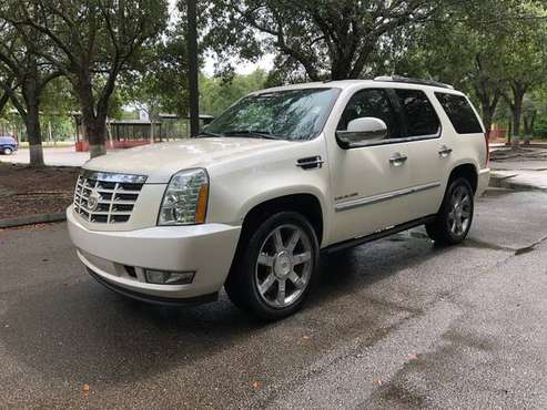 2011 Cadillac Escalade *** EXCELLENT CONDITION - WE FINANCE *** -... for sale in Jacksonville, FL