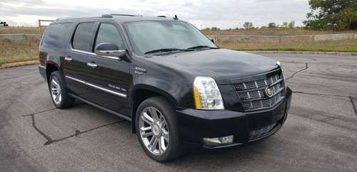 2013 Cadillac Escalade ESV AWD Premium. 96k miles. - cars & trucks -... for sale in Anoka, MN