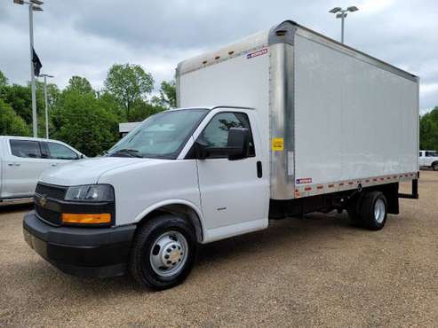 2019 Chevrolet Express Commercial Cutaway 16 FOOT BOX - cars & for sale in VA