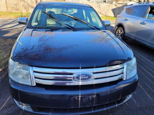 2009 Taurus Limited - cars & trucks - by owner - vehicle automotive... for sale in Seekonk, RI