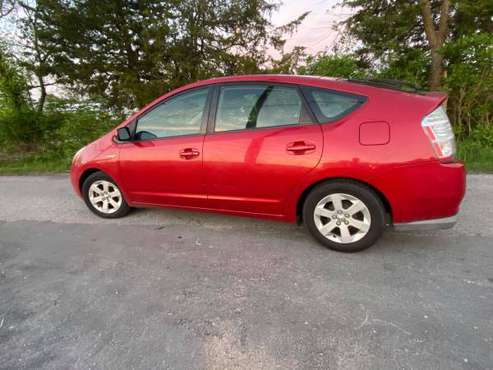 2007 Toyota Prius, up to 50 MPG! Warranty! - - by for sale in Fulton, MO