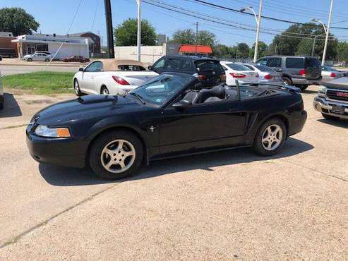 2003 Ford MUSTANG WHOLESALE PRICES USAA NAVY FEDERAL for sale in Norfolk, VA