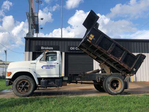 1997 FORD F700 DUMP TRUCK **** EVERYTHING WORKING - cars & trucks -... for sale in Houston, TX