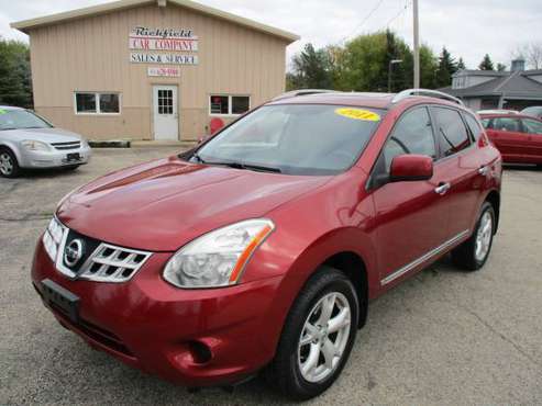 2011 NISSAN ROGUE SV ALL WHEEL DRIVE! CLEAN SUV! - cars & trucks -... for sale in Hubertus, WI