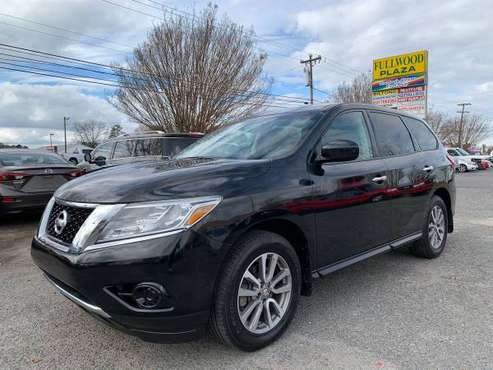 2015 Nissan Pathfinder SV 4WD PRICED TO SELL!!! - cars & trucks - by... for sale in Matthews, NC
