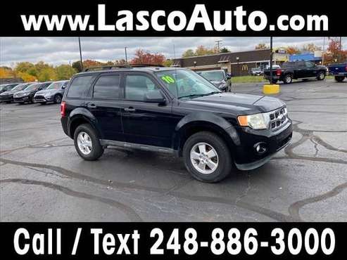 2010 Ford Escape XLT - SUV - cars & trucks - by dealer - vehicle... for sale in Waterford, MI