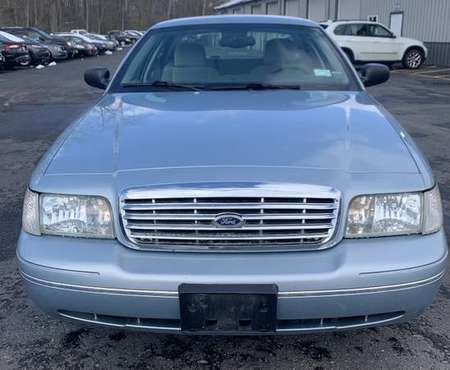 2005 Ford Crown Vic for sale in Rochester , NY