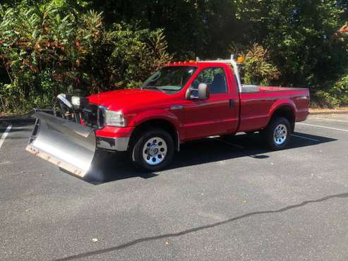 2006 Ford F350 XLT Super Duty with Plow for sale in Agawam, MA
