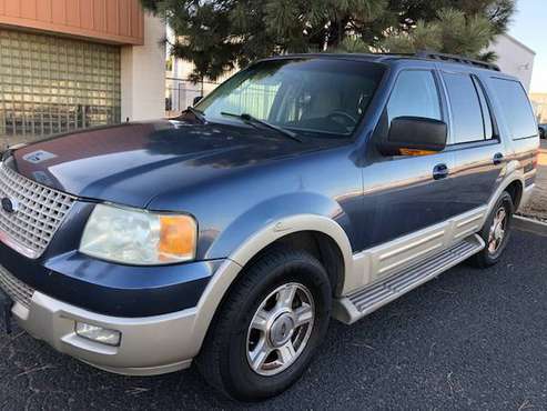 2005 Ford Expedition Eddie Bauer 3rd row seats Clean - cars & trucks... for sale in Lubbock, TX