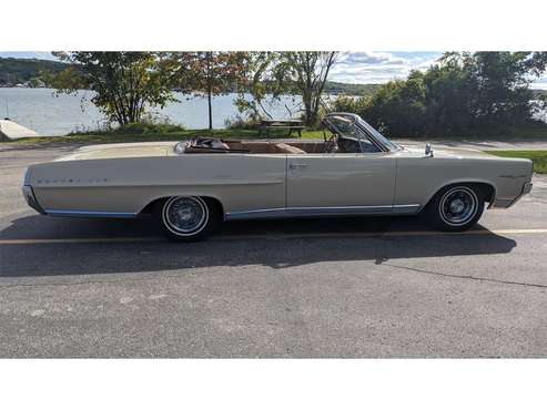 1964 Pontiac Bonneville for sale in Lake Geneva, WI