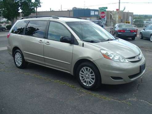 2008 Toyota Sienna LE 4X4 for sale in Englewood, CO