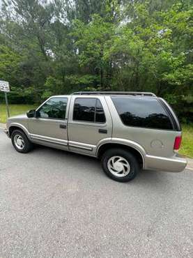 2001 Chevrolet Blazer - - by dealer - vehicle for sale in Benton, AR