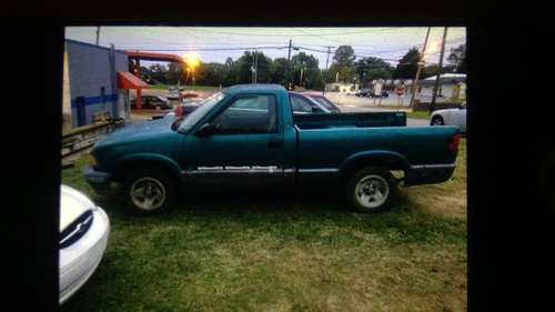 Chevy s10 - $2000 - Green - cars & trucks - by dealer - vehicle... for sale in Hickory, NC