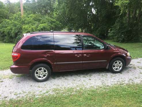 Dodge Grand Caravan Sport that's ugly & runs well for sale in Goodlettsville, TN