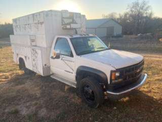 2001 Chevy 3500hd 8.1L Allison Auto - cars & trucks - by owner -... for sale in Norfolk, NE