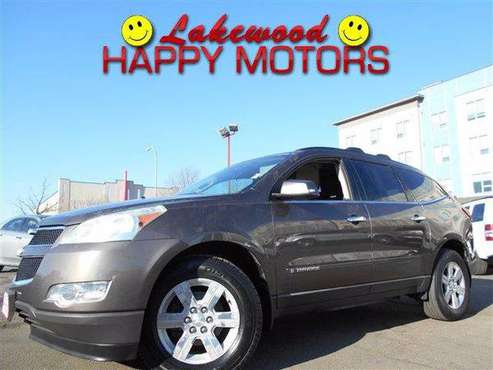 2009 Chevrolet Chevy Traverse LT w/1LT - - by dealer for sale in Lakewood, CO