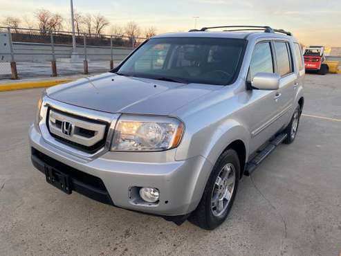 2011 Honda Pilot Touring 4WD ! 1 OWNER ! - - by for sale in Brooklyn, NY