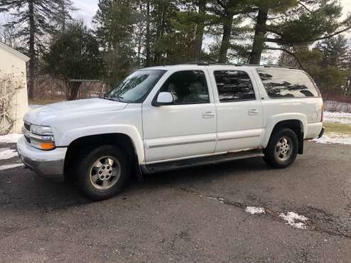 ‘02 Chevy Suburban 184k - cars & trucks - by owner - vehicle... for sale in Duluth, MN