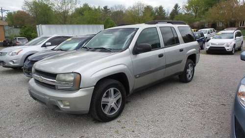2004 Chevrolet Trailblazer Extended 4WD - - by dealer for sale in NICHOLASVILLE, KY