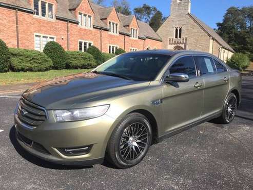 2013 *Ford* *Taurus* *Limited* - cars & trucks - by dealer - vehicle... for sale in Knoxville, TN