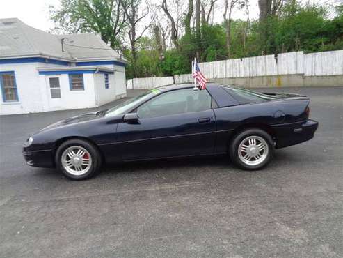 2001 Chevrolet Camaro 5 Speed, Low miles - - by dealer for sale in Decatur, IL