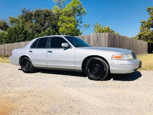 💥💥2000 FoRd CrOwN ViCtOriA*~*cLeAn***~*Nice💥 for sale in LAWTON, OK