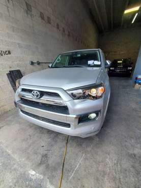 TOYOTA 4RUNNER 2018 LIMITED OWNER SALE! ONLY 1600 MILES - cars & for sale in Miami, FL