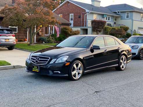 2010 Mercedes Benz E350 4matic no accident perfect condition... No... for sale in Lawrence, NY