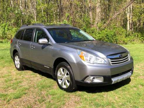 2011 SUBARU OUTBACK 3 6r H6 LIMITED AWD SERVCD w/20 RECDS for sale in Stratford, CT