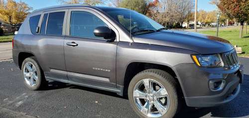 15 JEEP COMPASS LIMITED 4WD- ONLY 18K MILES, 1 OWNER, LIKE A NEW... for sale in Dayton, OH