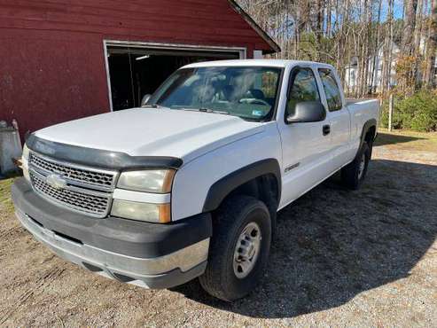2005 Chevy Silverado 2500HD - cars & trucks - by owner - vehicle... for sale in Chesapeake , VA