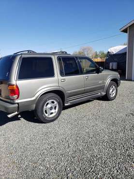 2000 Ford Explorer Limited for sale in Genoa, NV