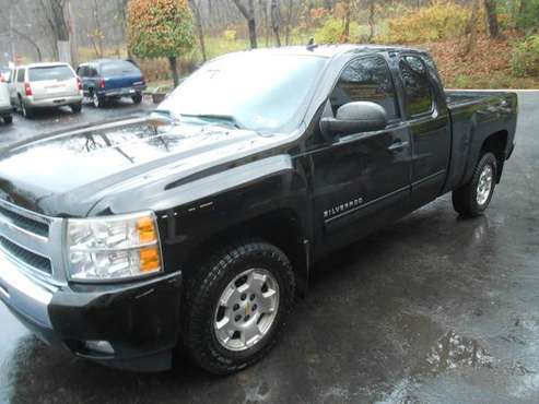 2010 CHEVY SILVERADO EXT-CAB 4X2 - cars & trucks - by dealer -... for sale in Pittsburgh, PA