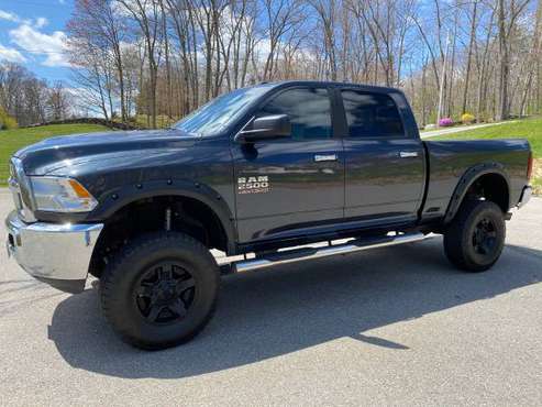 2014 DODGE RAM 2500 CREW CAB SHORTBED SLT LIFTED 4X4 - cars & for sale in Plaistow, ME