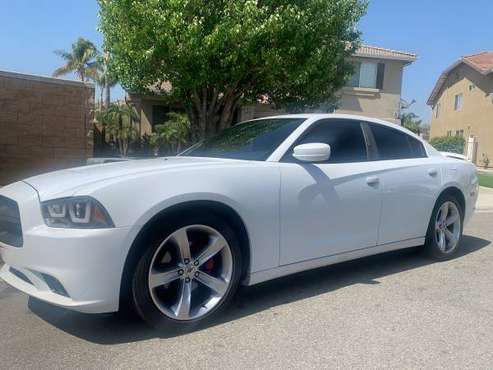 Selling Super Clean 2011 Dodge Charger for sale in Norco, CA